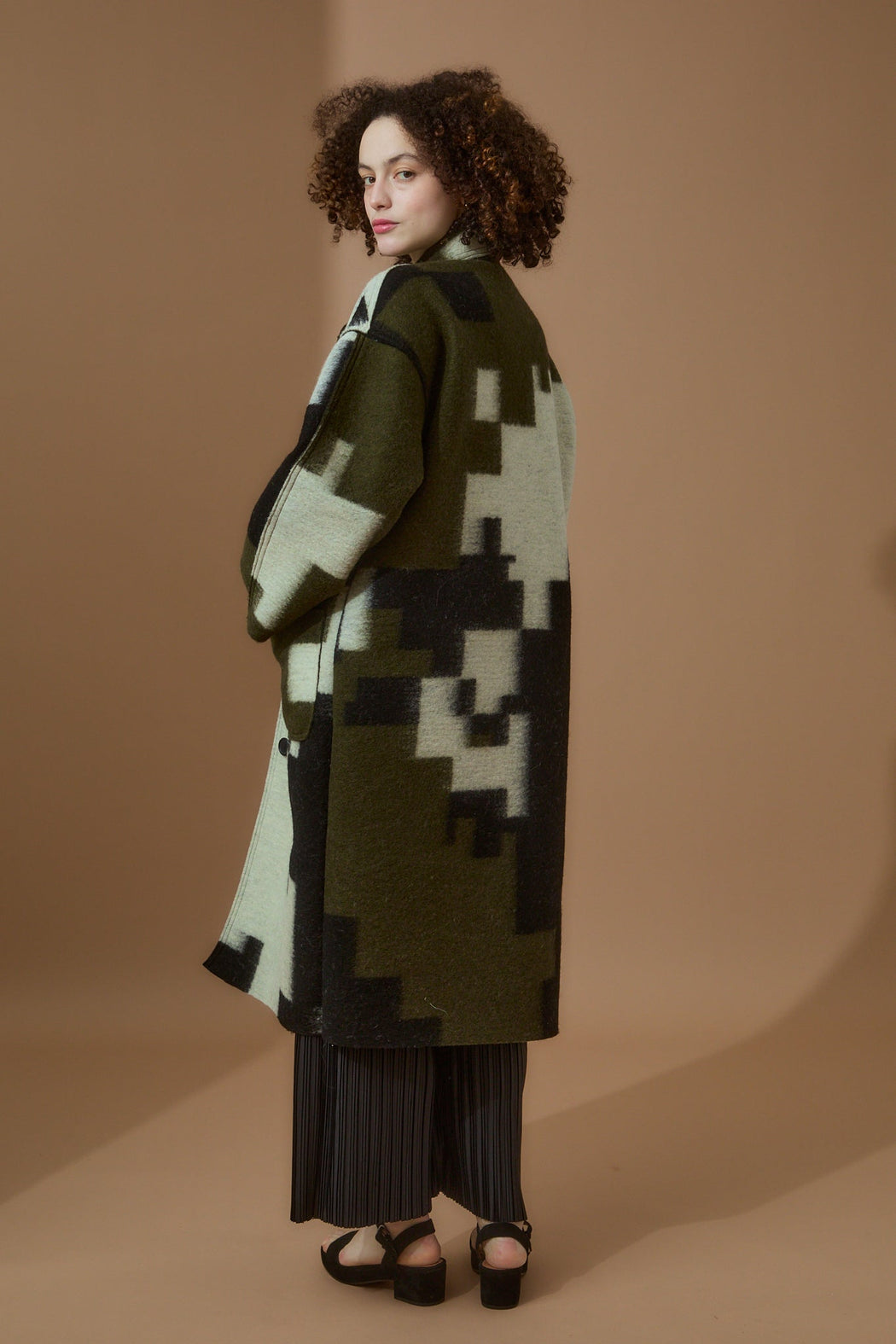 Proche | ABSTRACT REVERSIBLE WOOL OVERCOAT | Minneapolis | Hazel & Rose
