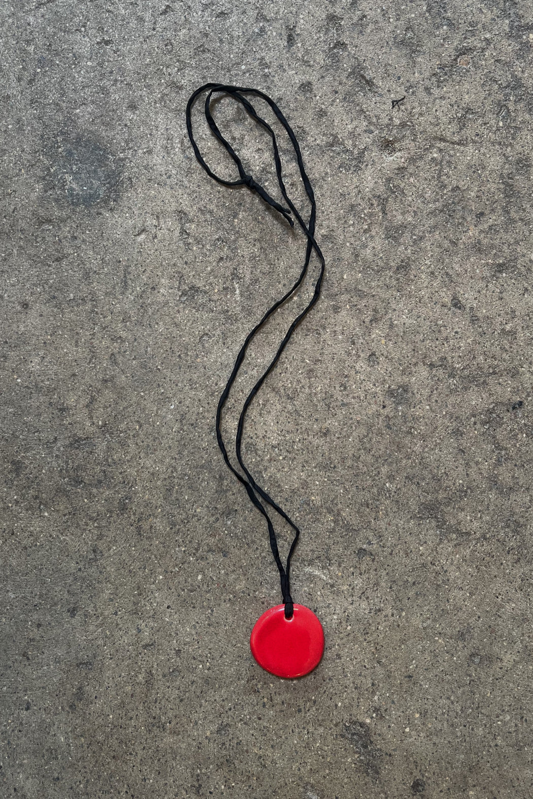 Brea Porcelain Pendant Necklace | Poppy Red