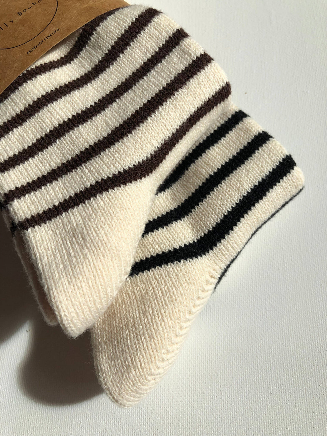 STRIPE HIGH SOCKS | Black Stripe