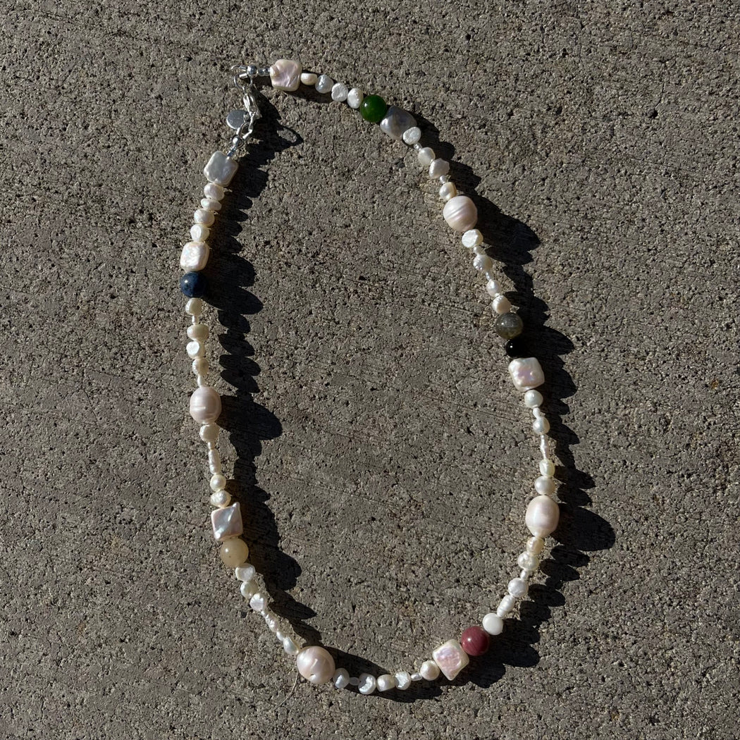 BAROQUE NECKLACE