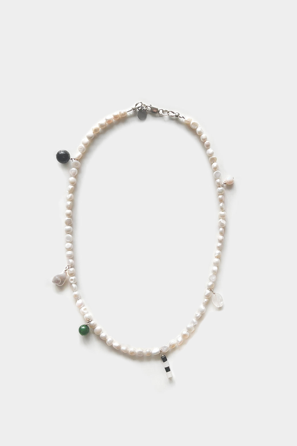 FROSTED PEARL CHARM NECKLACE