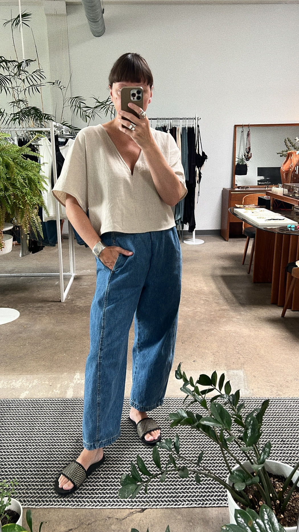 Cropped Essential V Top | Oatmeal