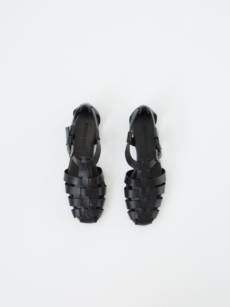 SHAINA MOTE | FISHERMAN SANDAL | ONYX | HAZEL & ROSE | MINNEAPOLIS