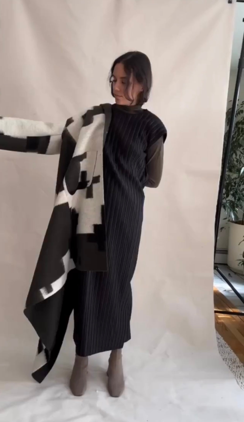 ABSTRACT REVERSIBLE WOOL OVERCOAT