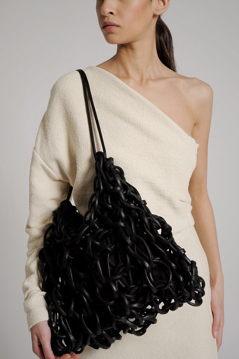 Petra | Waxed Black