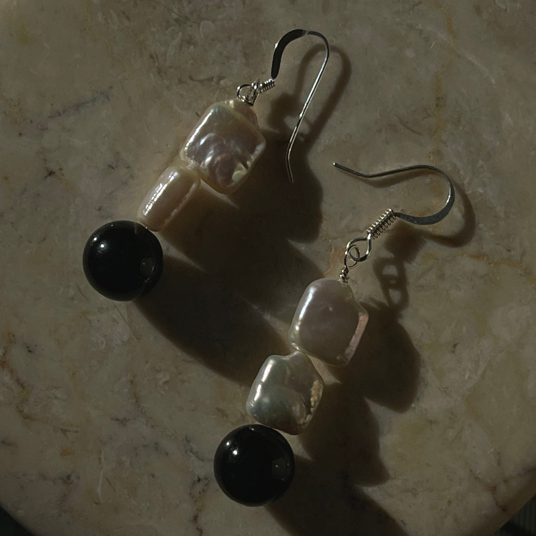 PEARL DROP EARRINGS