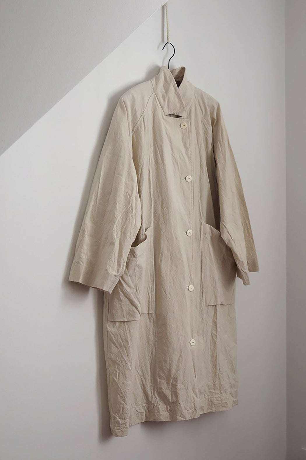 LIGHT CANVAS TRENCH COAT