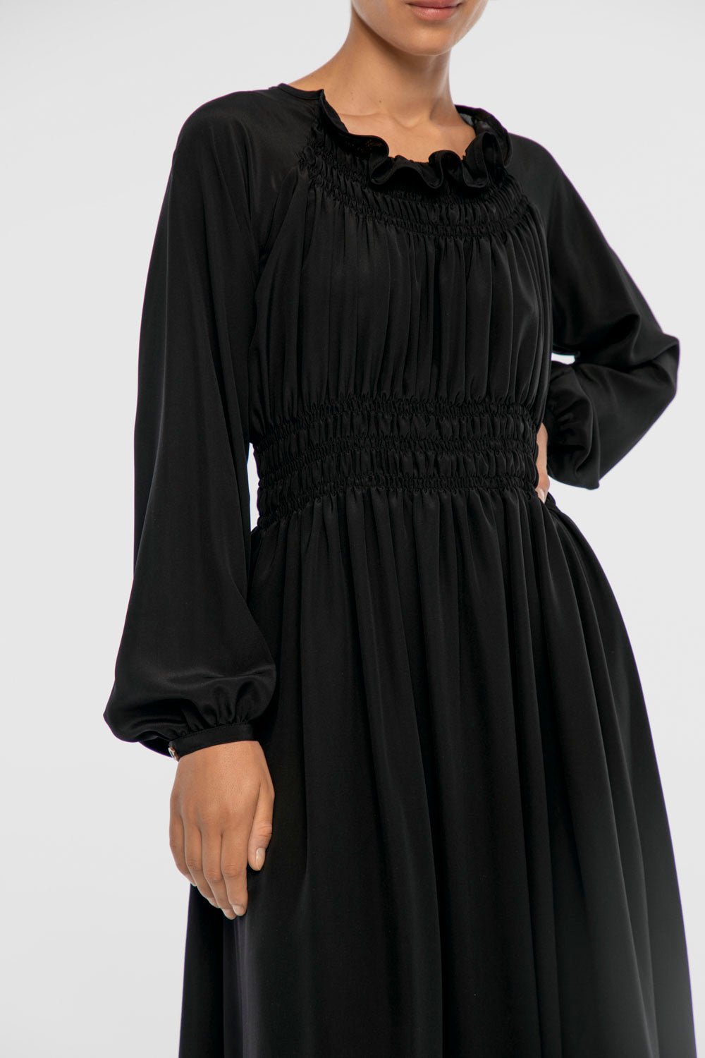 SILK SHIRRED MIDI DRESS | Black
