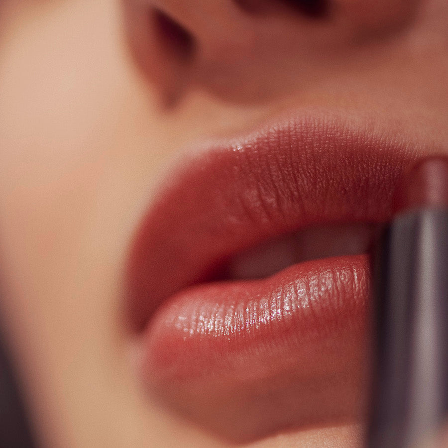 Henne Organics | Luxury Lip Tint // Intrigue | Minneapolis