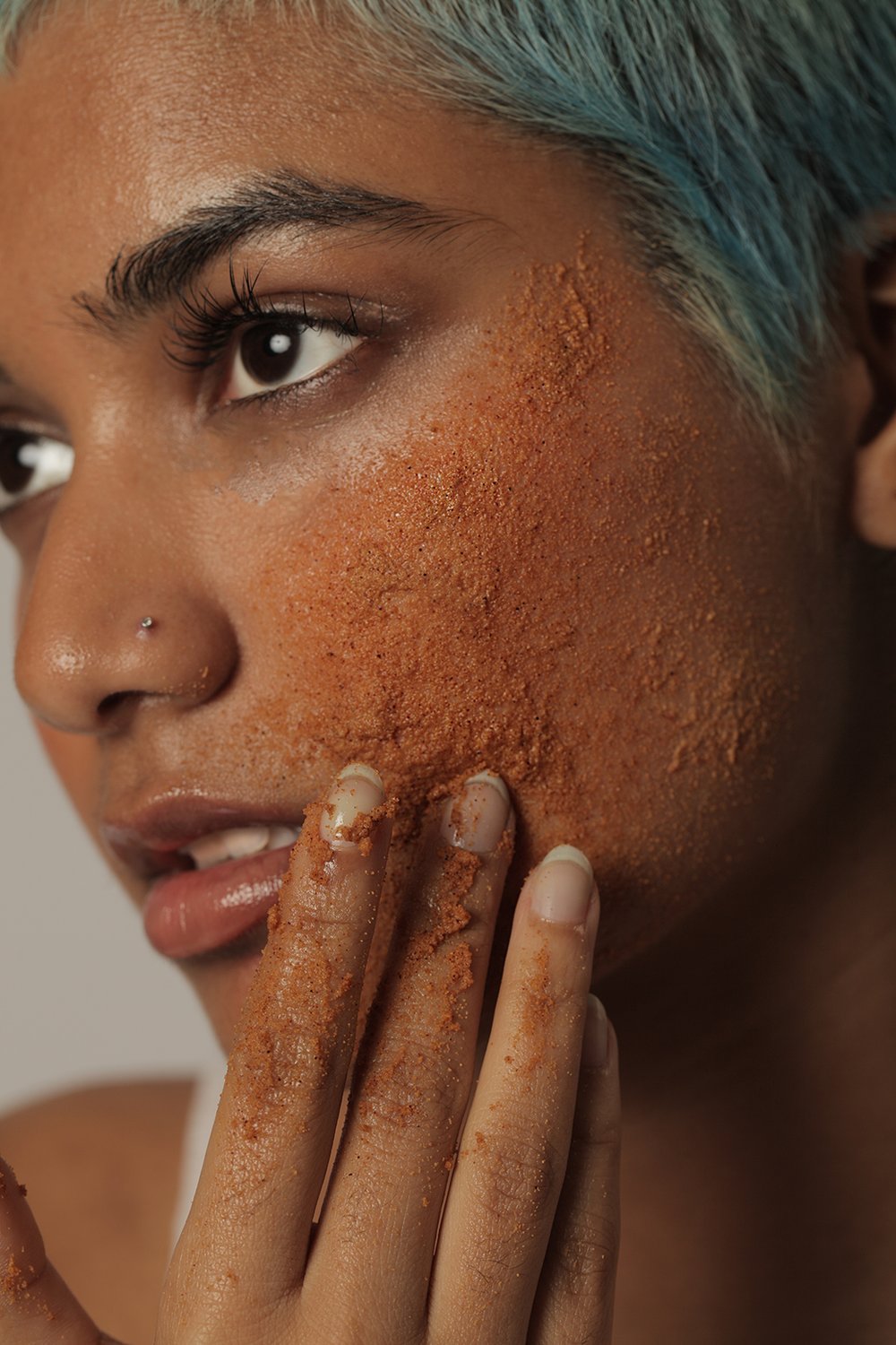 NOTO BOTANICS | RESURFACE SRUB | HAZEL & ROSE