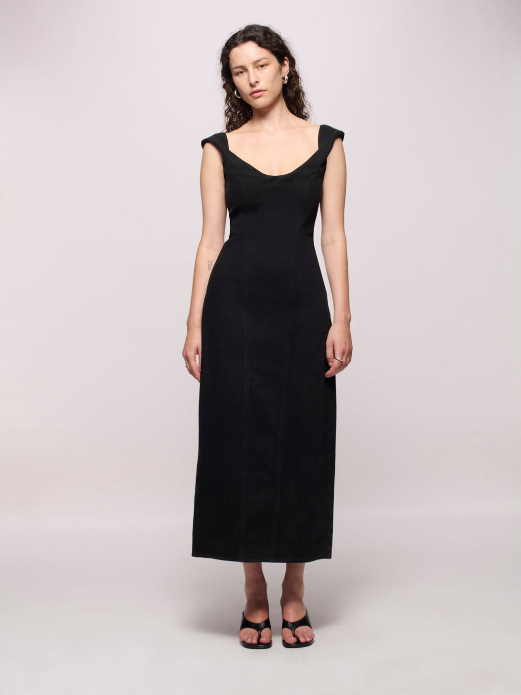 Dala Denim | Suave Dress | One Year Black | Hazel & Rose | Minneapolis
