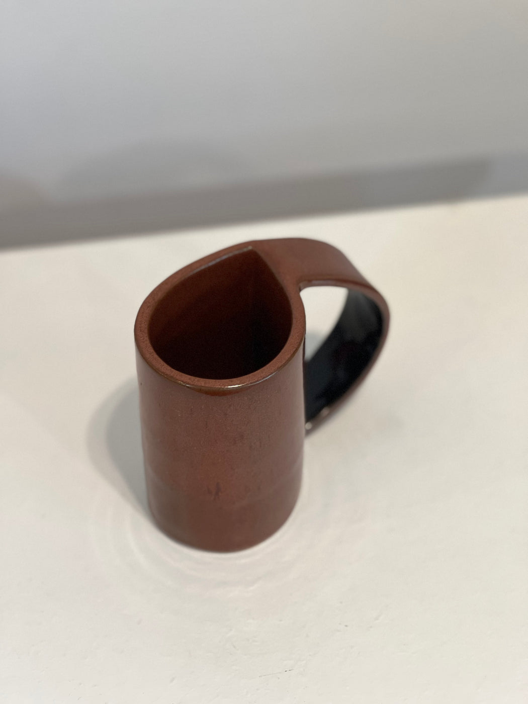 Cry Baby Taza Stoneware Mug | Brown