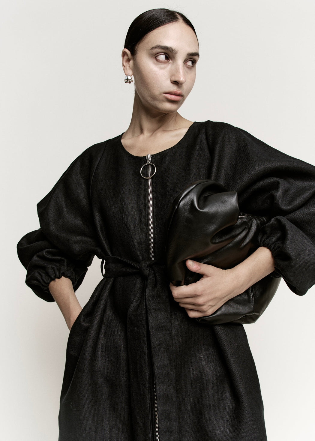 Linen O-Ring Coat | Black