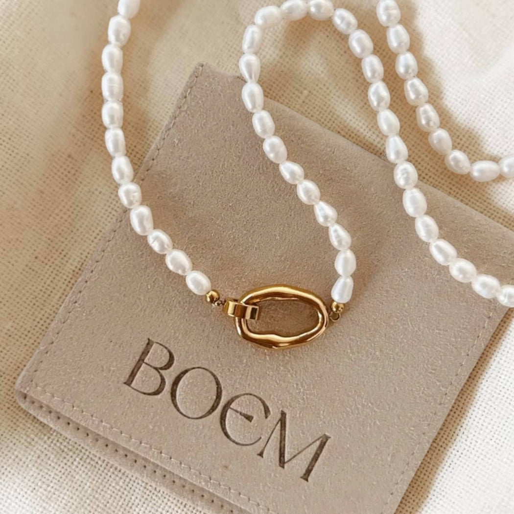 Laguna Necklace | Freshwater Pearl Necklace Gold Clasp
