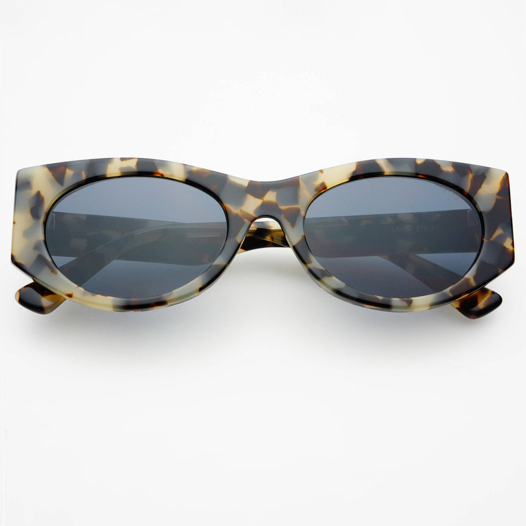 Layla Acetate Oval Sunglasses : Gray Tortoise