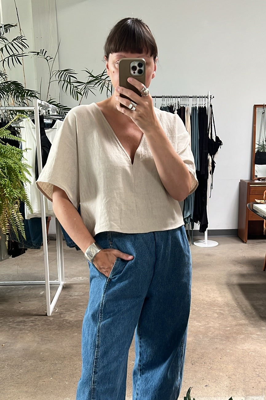 Cropped Essential V Top | Oatmeal