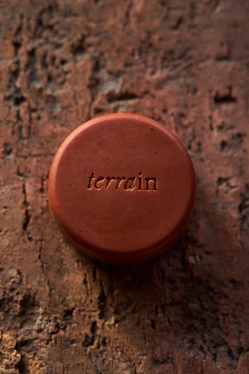 BOTANICAL BARRO Exfoliating Bar Soap