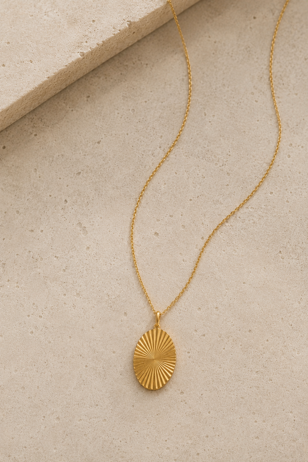Oval Burst Necklace