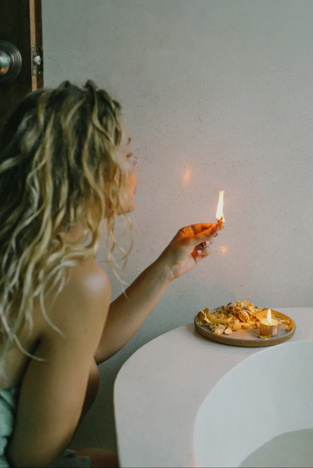 Palo Santo Bath Flakes