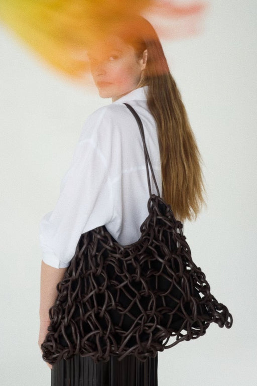 Petra | Waxed Dark Brown