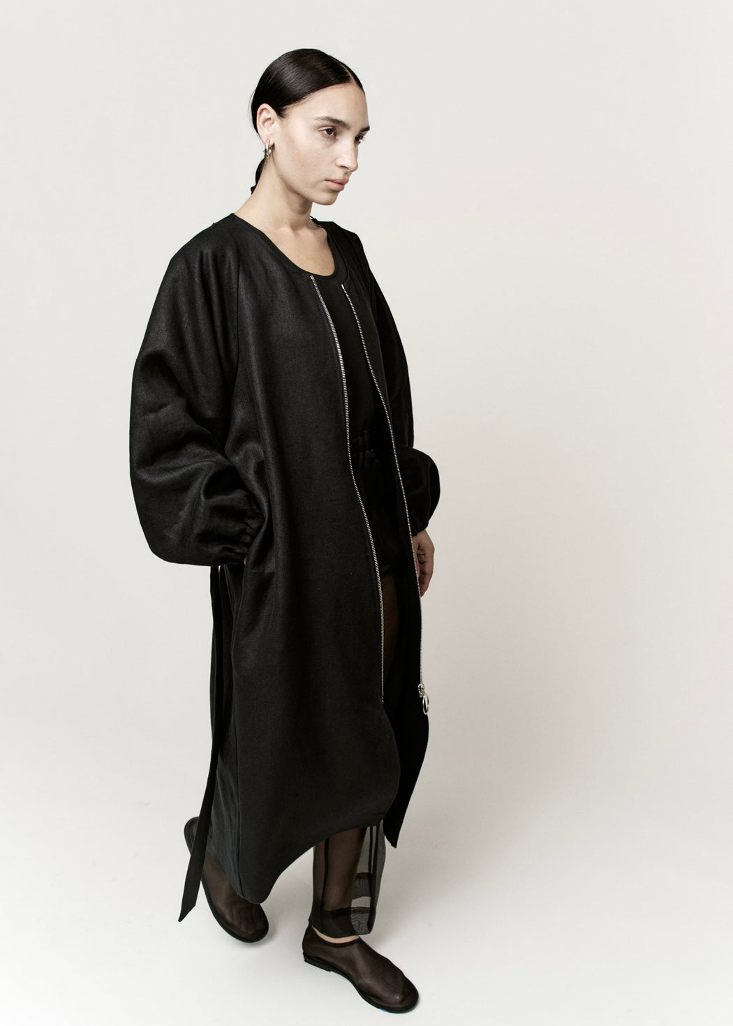 Linen O-Ring Coat | Black