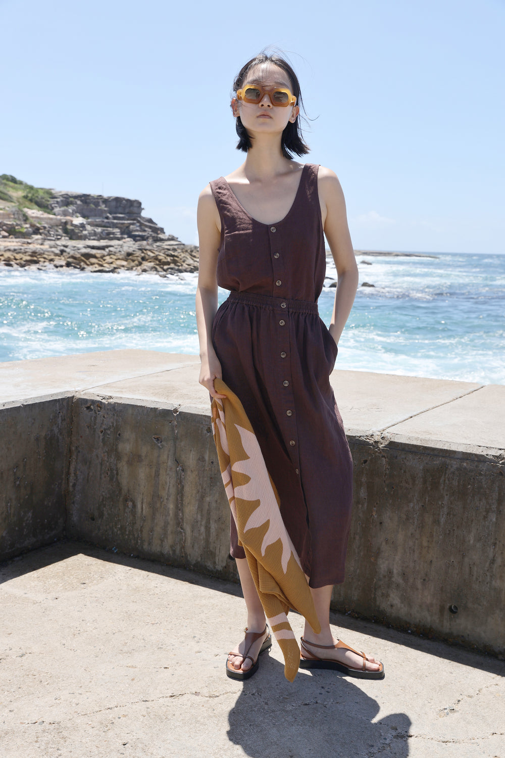 BASIC BUTTON FRONT SKIRT | CHOCOLATE
