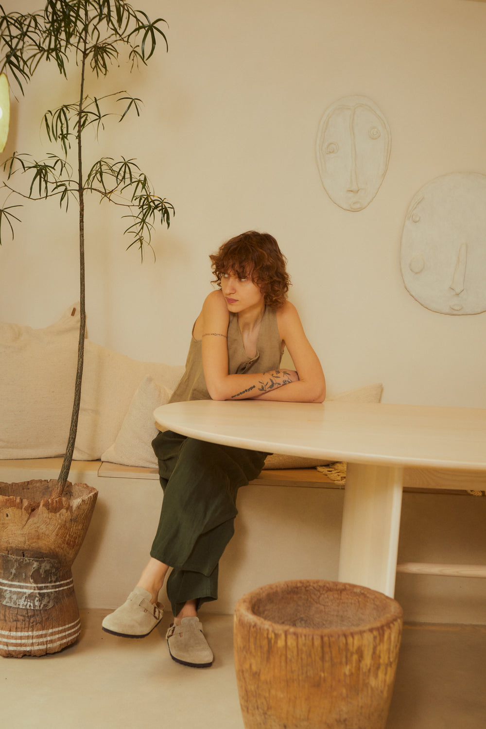 BASIC BUTTON FRONT TANK | STONE