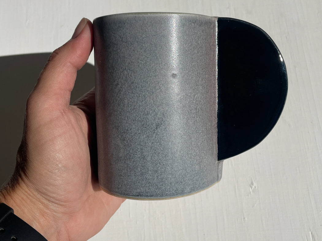 Moon Taza Stoneware Mug | Gray