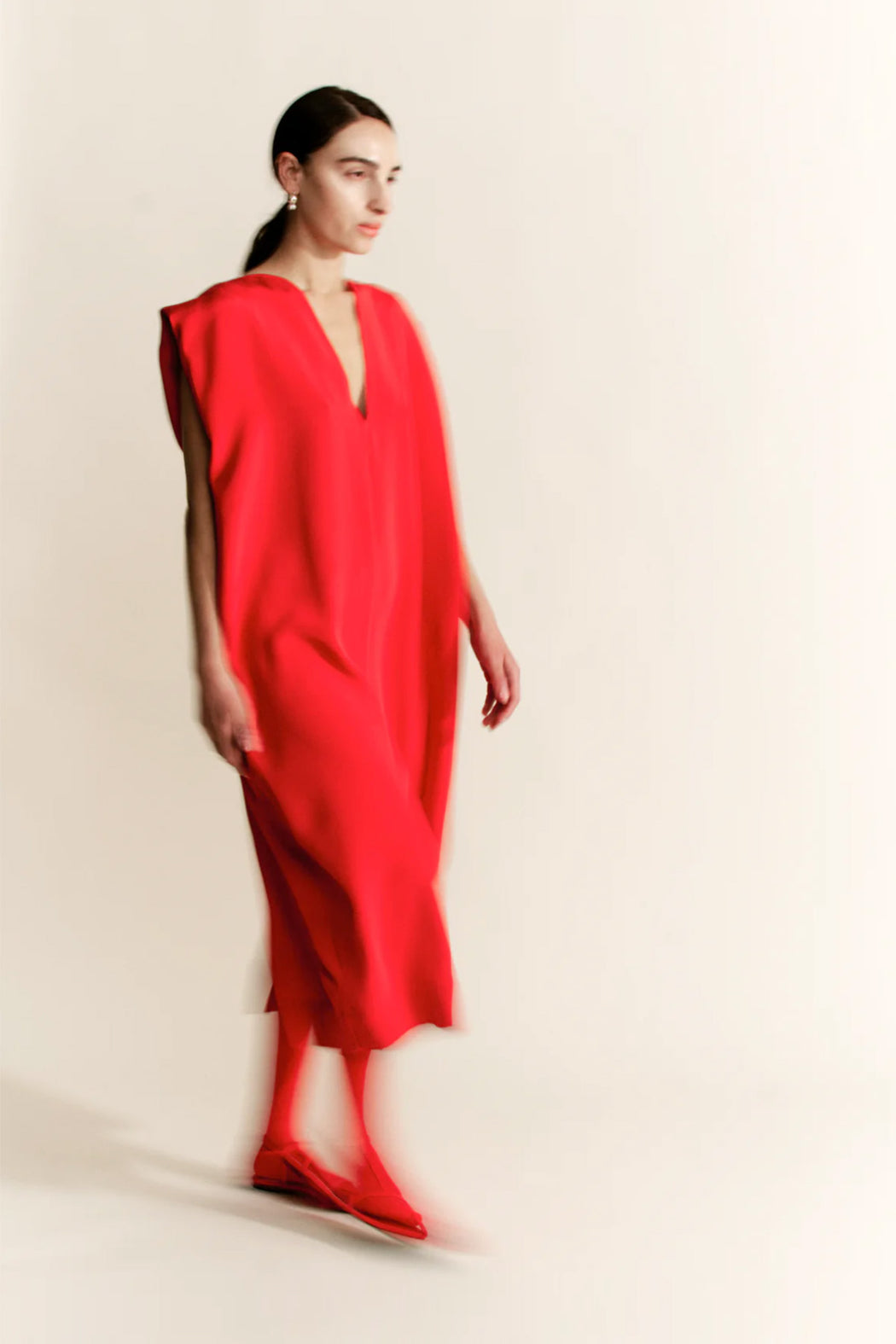 Silk Crepe Sculpt Dress | Crimson (Pre-Order)