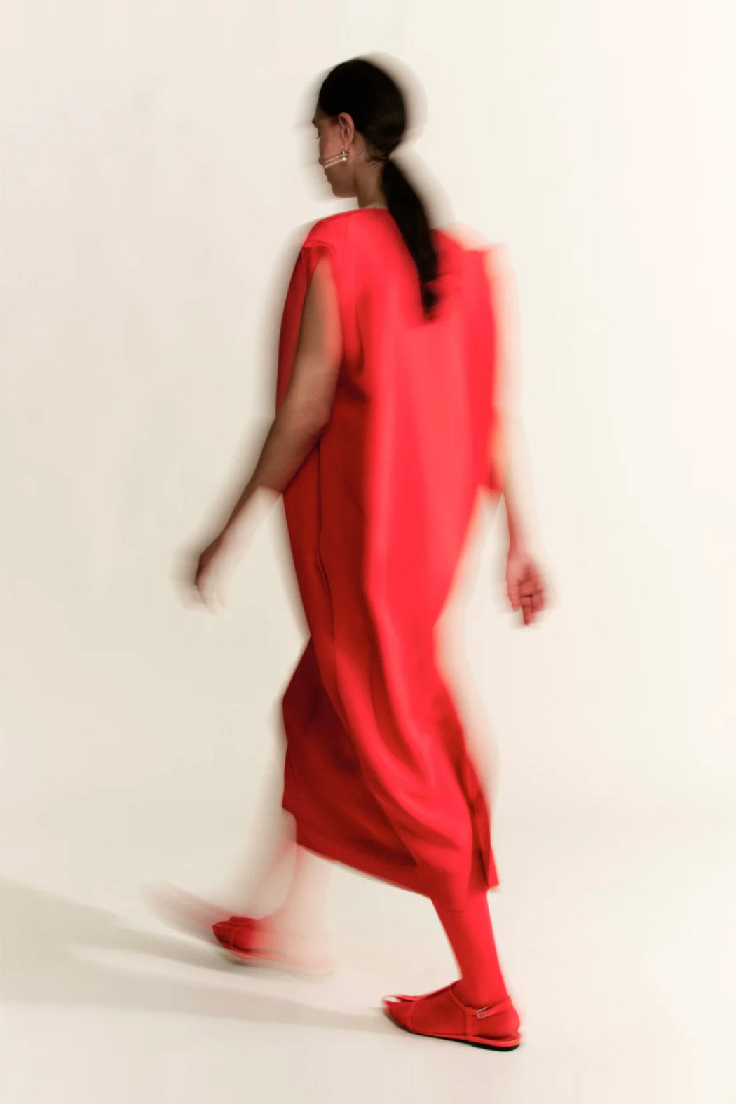 Silk Crepe Sculpt Dress | Crimson (Pre-Order)