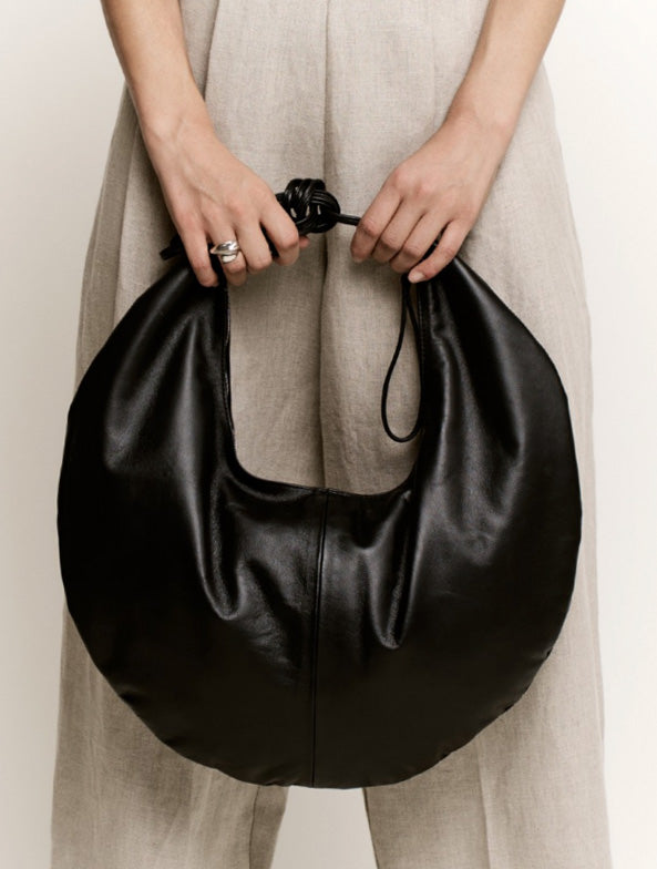 Half Moon Crossbody Bag | Black