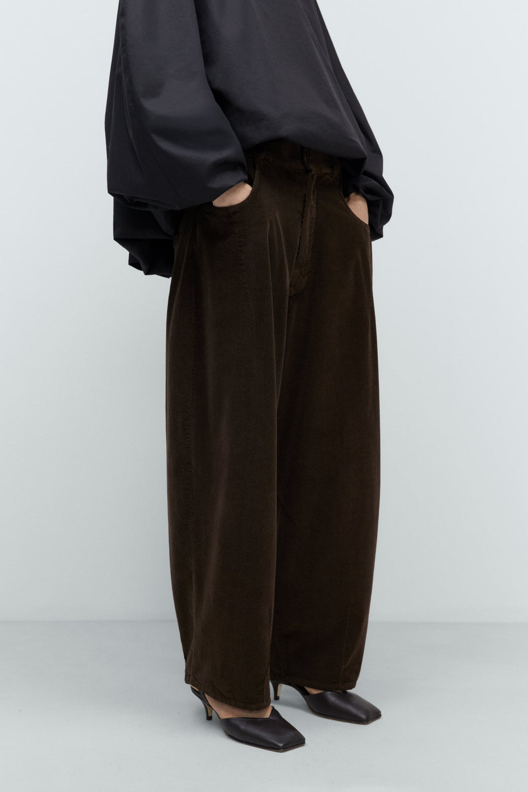 CORDUROY BAGGY PANTS | Brown