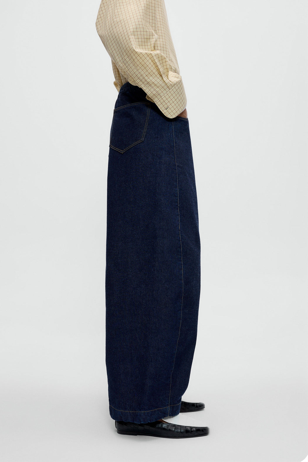 CURVED BAGGY JEANS | INDIGO