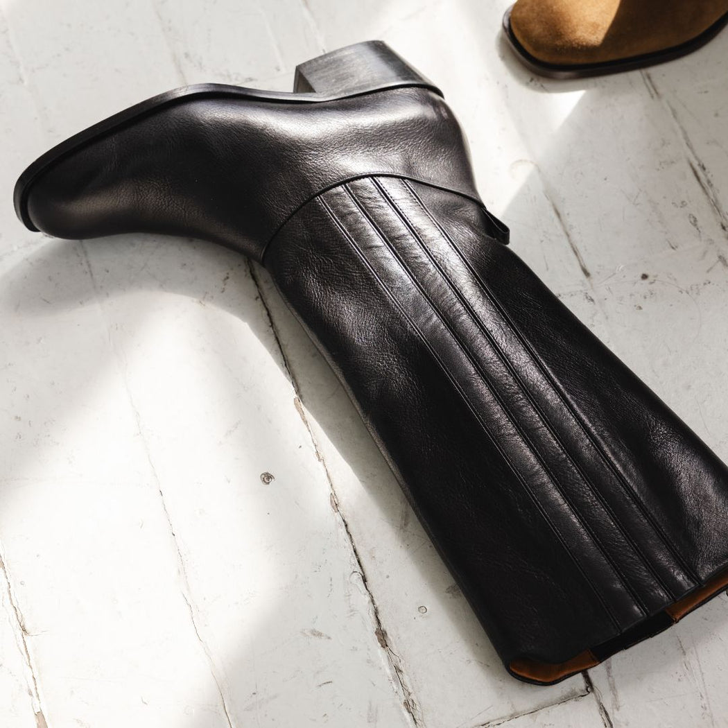 The Calf Boot | Black