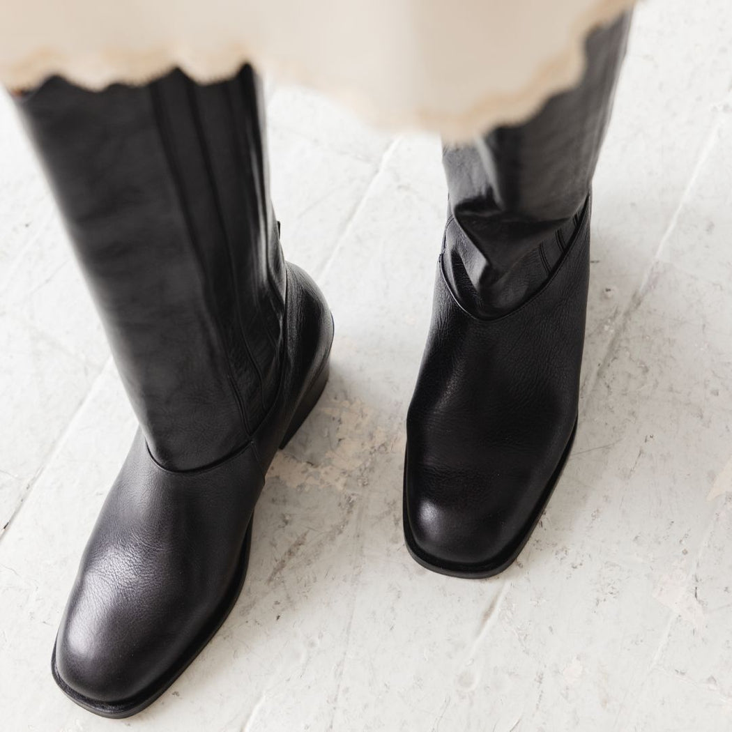 The Calf Boot | Black