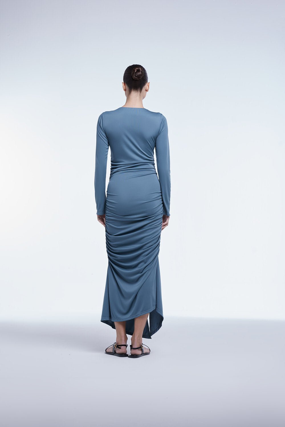 RUCHED ASYMMETRIC MIDI DRESS | BLUE GREY
