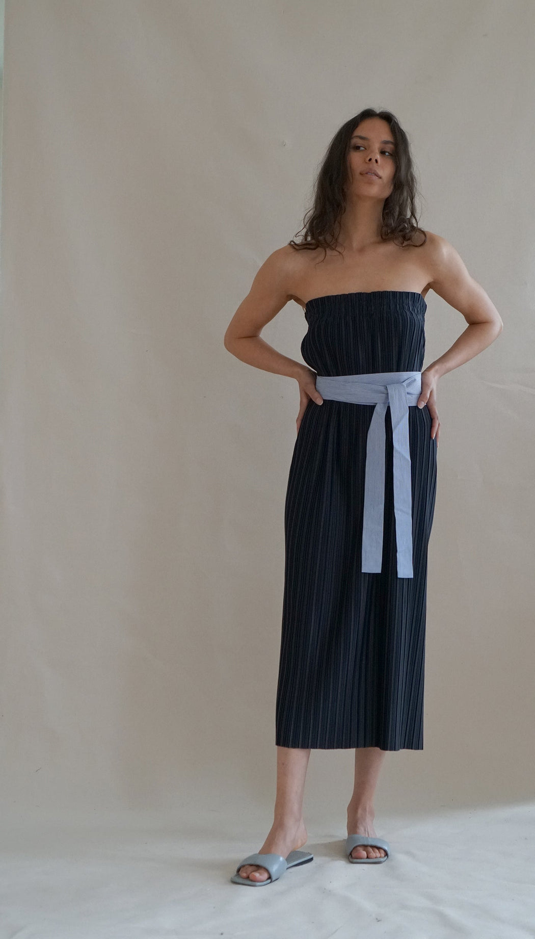 Convertible Pleated Column Skirt/Dress | Navy