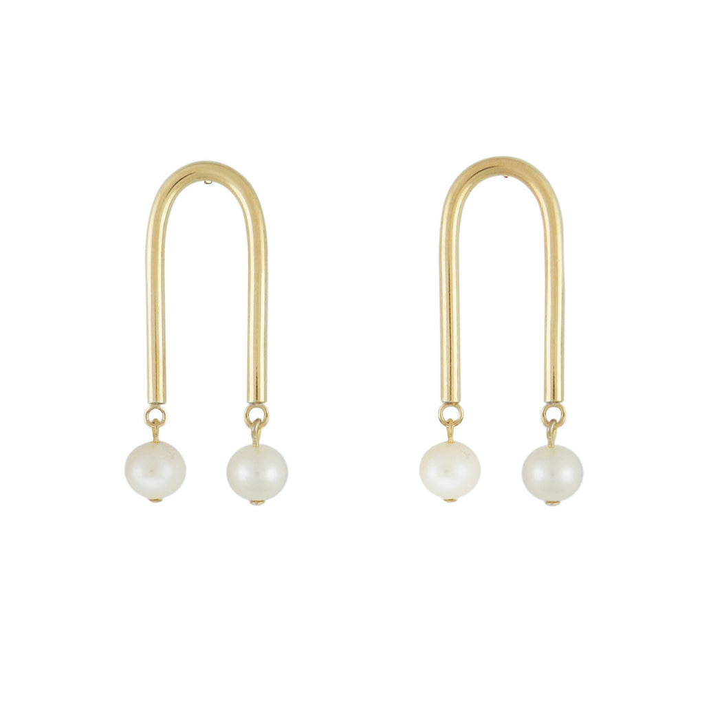 Mini Arc Earring | Pearls + Brass